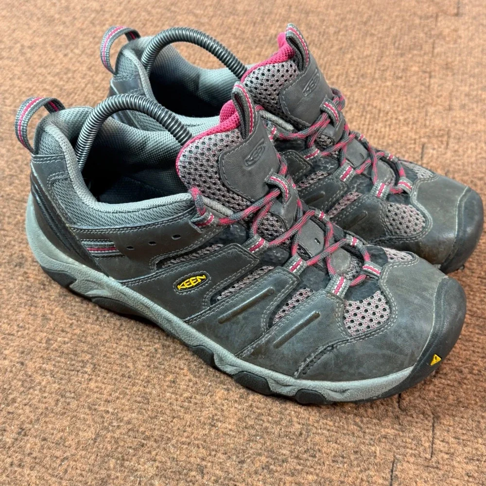 Keen Voyageur Womens Hiking Shoes Gray Pink Leather Mesh Low Top 1011280 Size 10